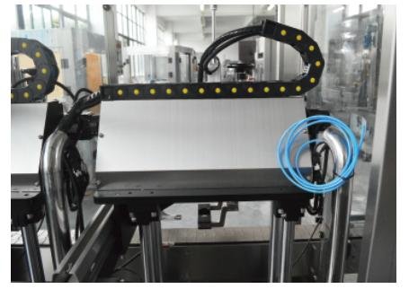 Overview of Inline Tracking Capping Machine - Image 3