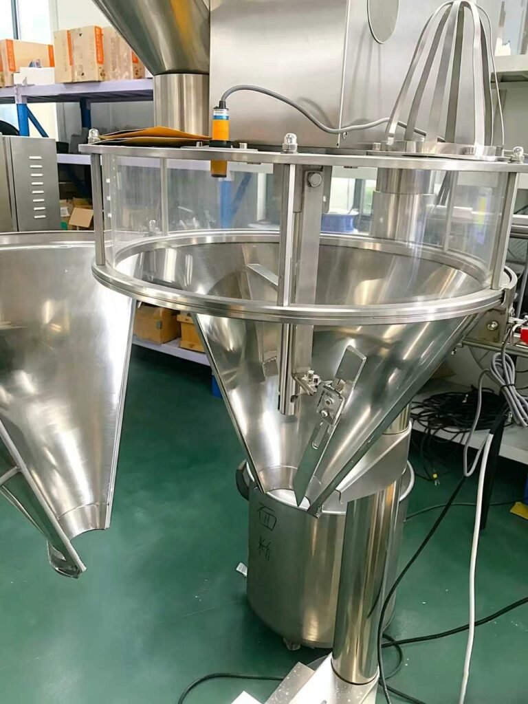 Filling machine head easy‑to‑disassemble design for quick cleaning food pharma packaging equipment
