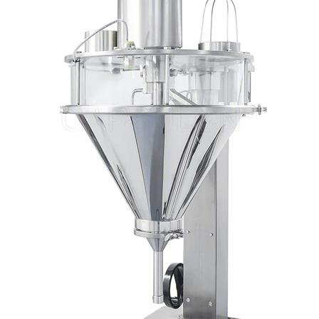 Sanitary auger filler hopper with vertical agitator for powder bridging prevention